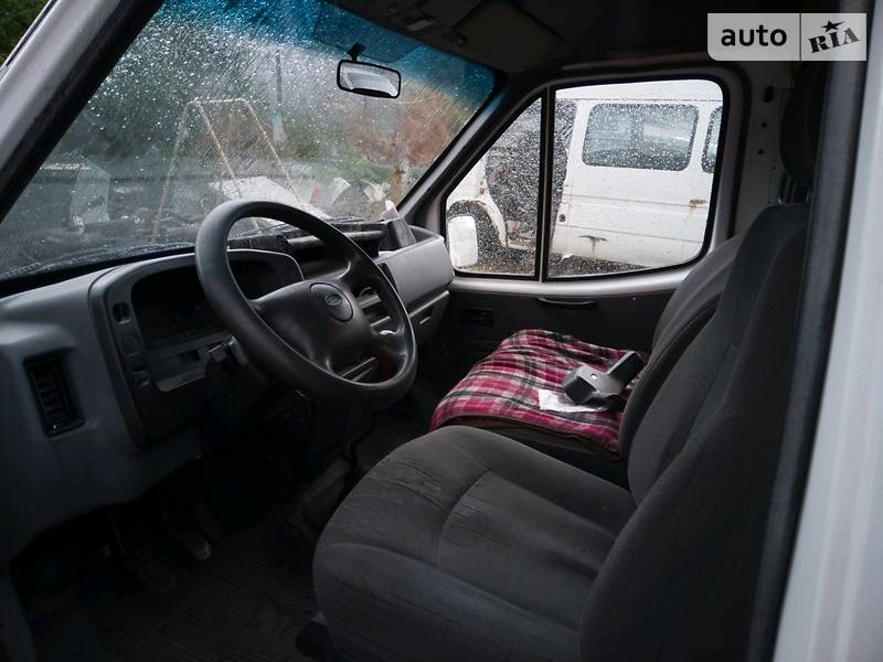 Грузопассажирский фургон Ford Transit 1988 в Харькове