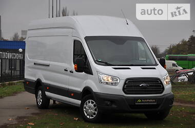 Вантажопасажирський фургон Ford Transit 2016 в 
