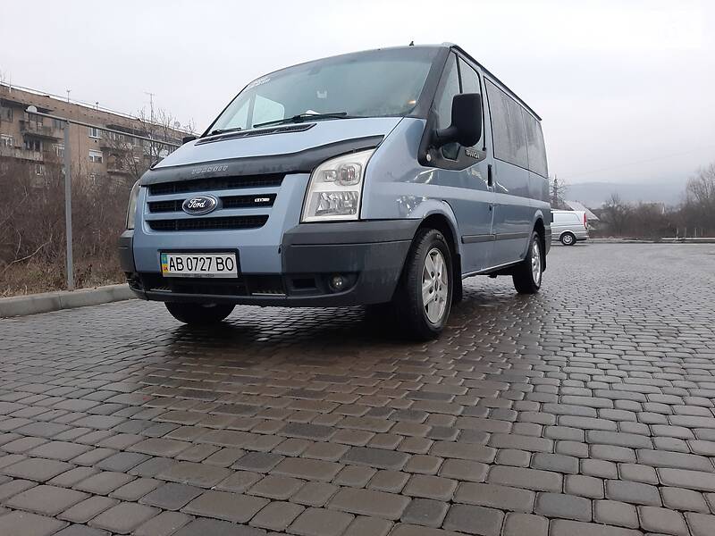 Вантажопасажирський фургон Ford Transit 2007 в Береговому