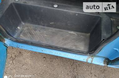 Вантажопасажирський фургон Ford Transit 2005 в 