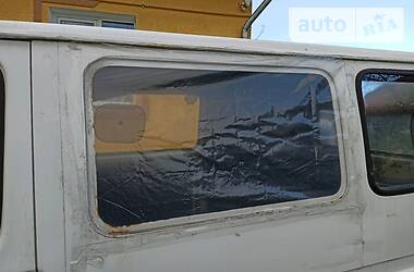 Вантажопасажирський фургон Ford Transit 1989 в 