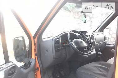 Вантажопасажирський фургон Ford Transit 2006 в Кременчуці