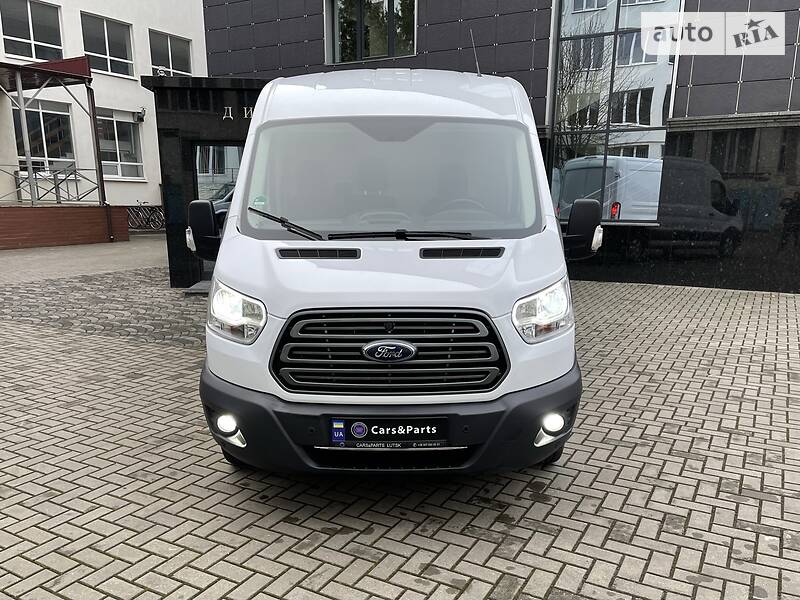 Грузовой фургон Ford Transit 2018 в Луцке