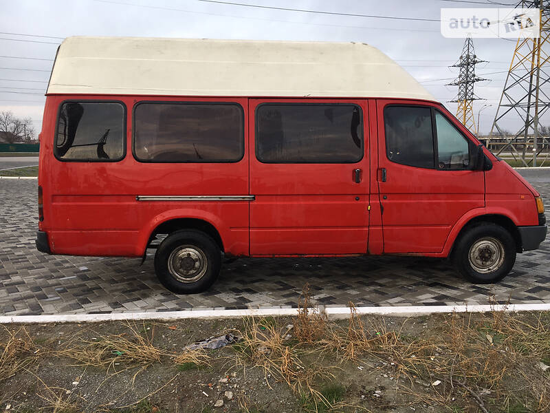 Грузопассажирский фургон Ford Transit 1989 в Днепре фото 3 Грузопассажирский фургон Ford Transit 1989 в Днепре