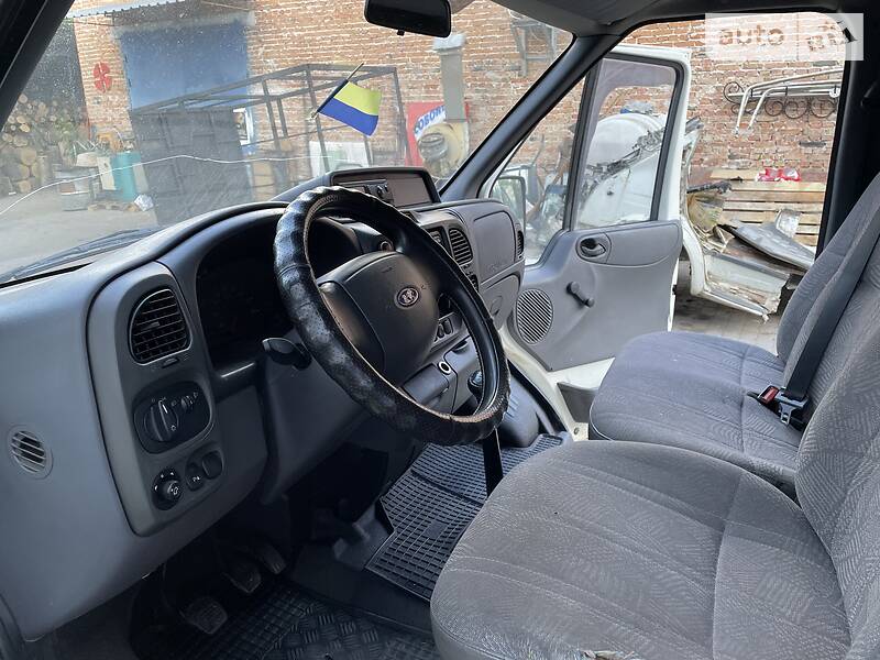 Грузовой фургон Ford Transit 2005 в Хмельницком