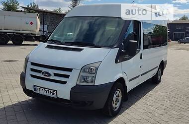 Микроавтобус Ford Transit 2011 в 