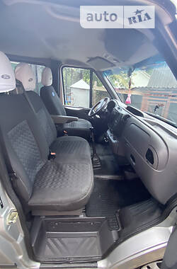Минивэн Ford Transit 2003 в 