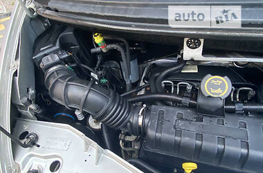 Минивэн Ford Transit 2003 в 
