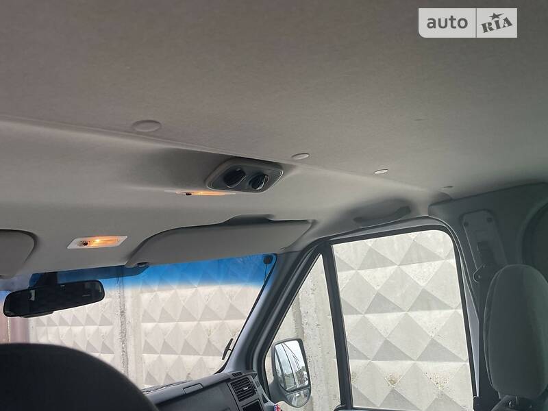 Автобус Ford Transit 2012 в Ізяславі