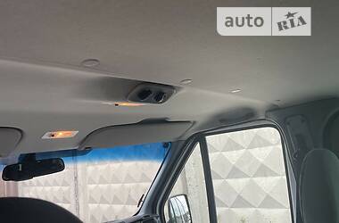 Автобус Ford Transit 2012 в 