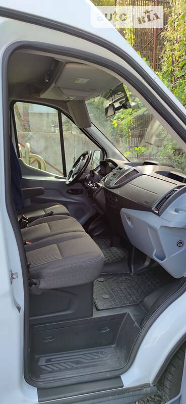 Грузовой фургон Ford Transit 2018 в Киеве фото 10 Грузовой фургон Ford Transit 2018 в Киеве