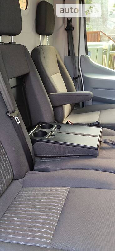 Грузовой фургон Ford Transit 2018 в Киеве фото 7 Грузовой фургон Ford Transit 2018 в Киеве