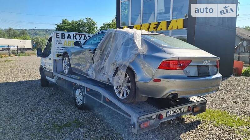 Автовоз Ford Transit 2018 в Чернівцях