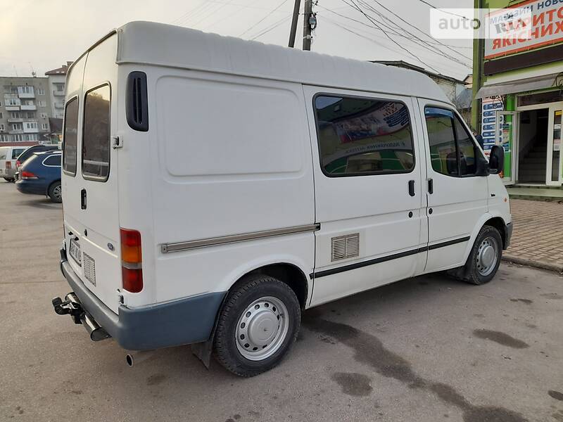 Грузопассажирский фургон Ford Transit 1996 в Городенке
