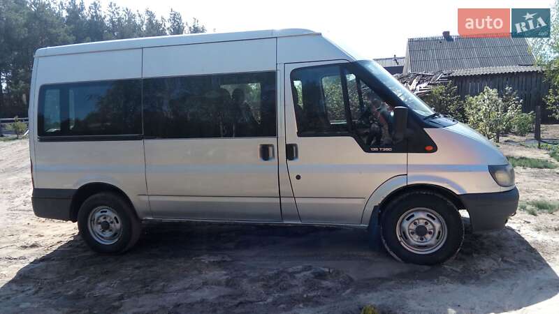 Микроавтобус Ford Transit 2004 в Киеве