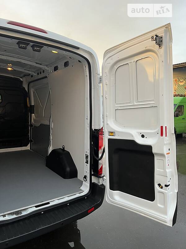 Грузовой фургон Ford Transit 2018 в Луцке фото 15 Грузовой фургон Ford Transit 2018 в Луцке