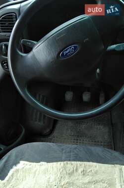 Микроавтобус Ford Transit 2001 в 