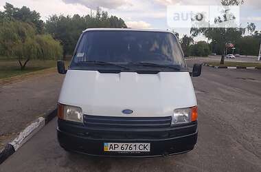 Вантажопасажирський фургон Ford Transit 1987 в Запоріжжі