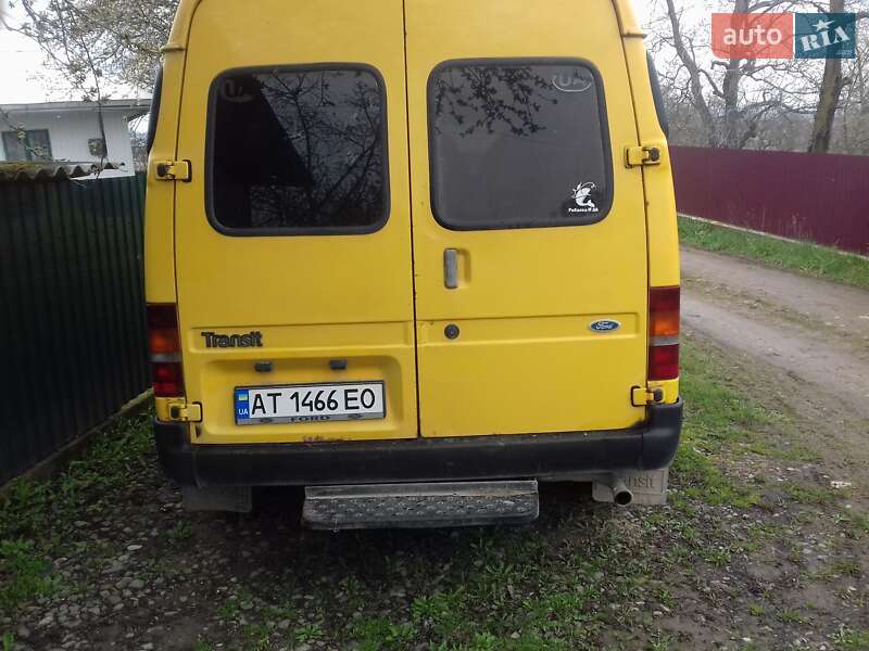 Микроавтобус Ford Transit 1996 в Вижнице