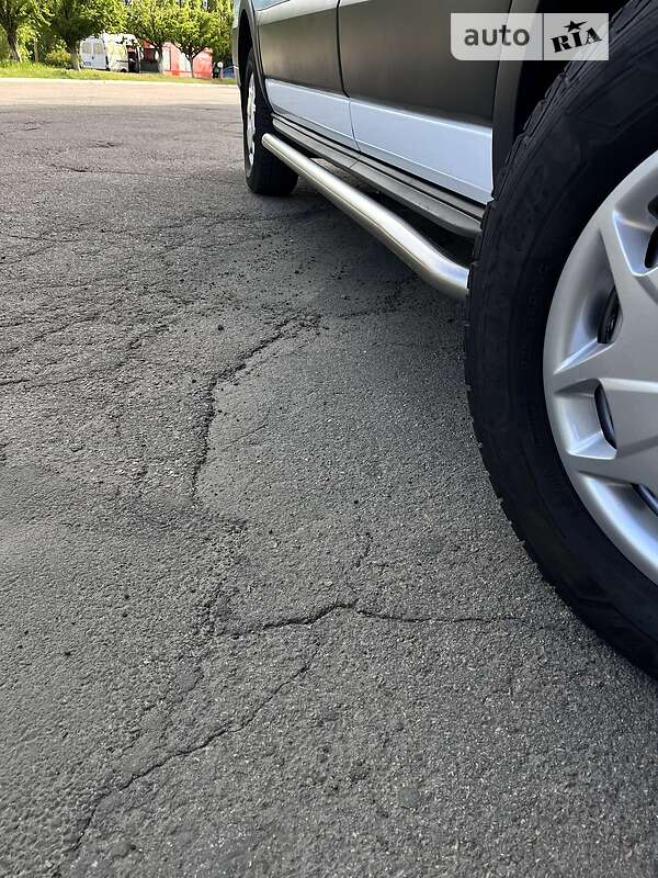 Грузовой фургон Ford Transit 2016 в Черкассах