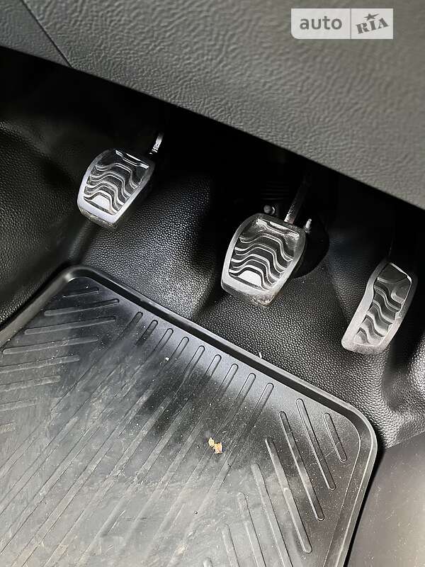 Грузовой фургон Ford Transit 2016 в Черкассах