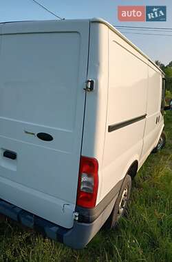 Грузовой фургон Ford Transit 2012 в 