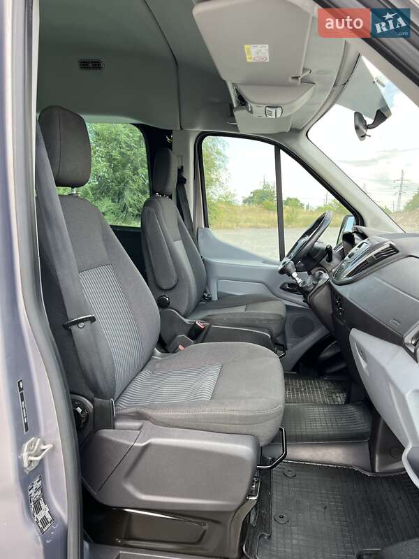 Микроавтобус Ford Transit 2015 в Днепре