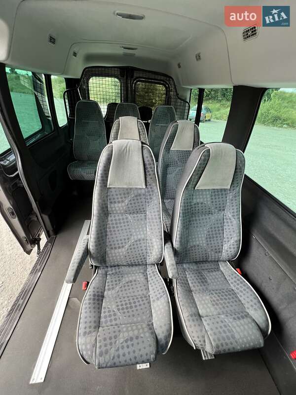 Микроавтобус Ford Transit 2015 в Днепре