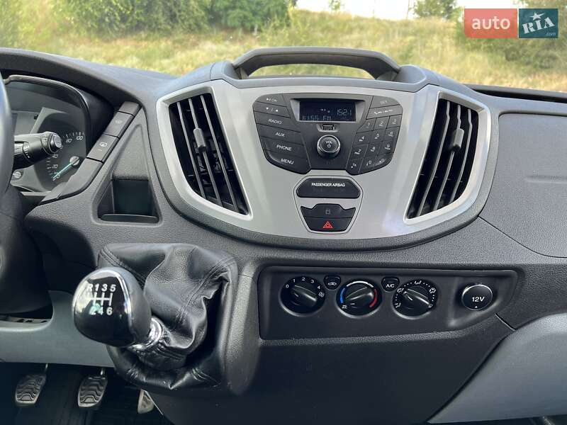 Микроавтобус Ford Transit 2015 в Днепре