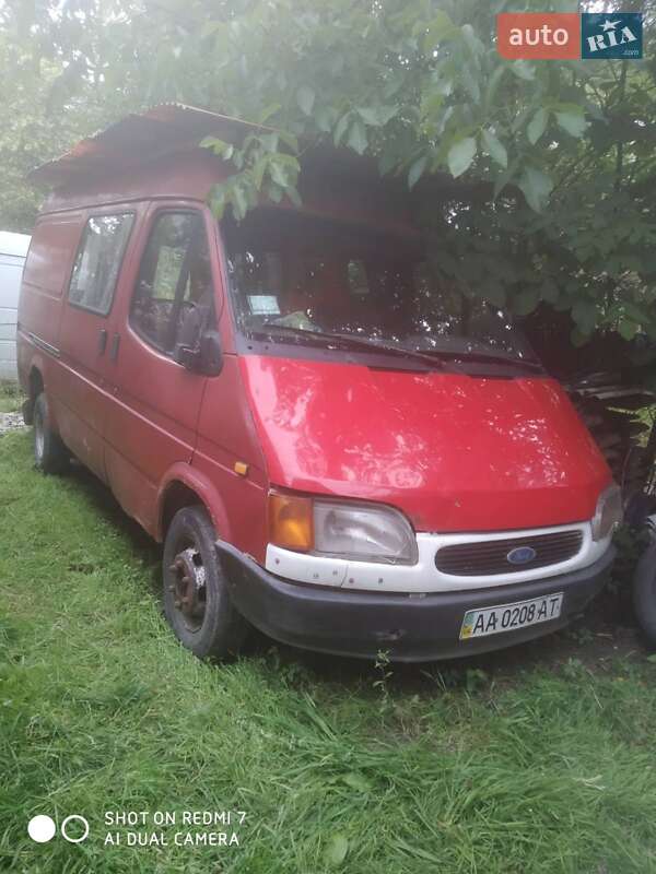 Другие автобусы Ford Transit 1987 в Тячеве