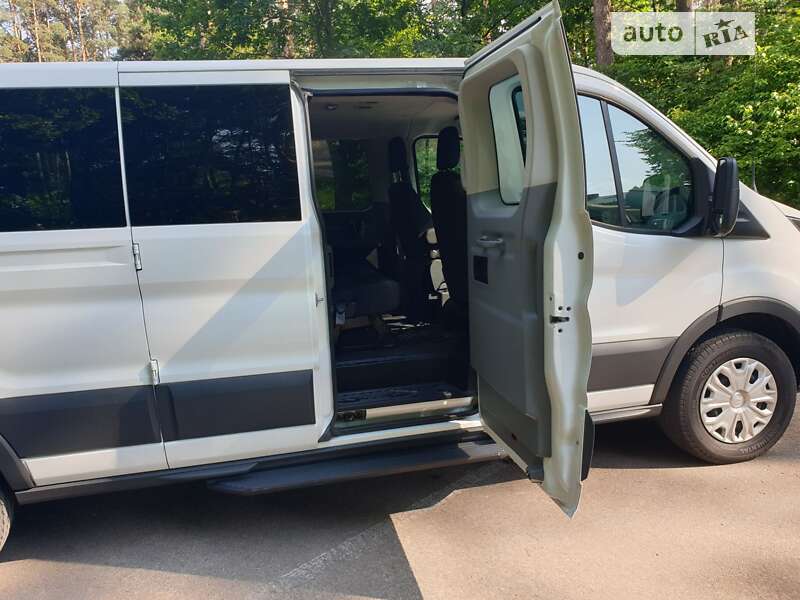 Микроавтобус Ford Transit 2016 в Житомире фото 9 Микроавтобус Ford Transit 2016 в Житомире