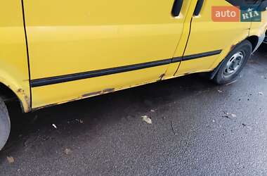 Вантажопасажирський фургон Ford Transit 2007 в 
