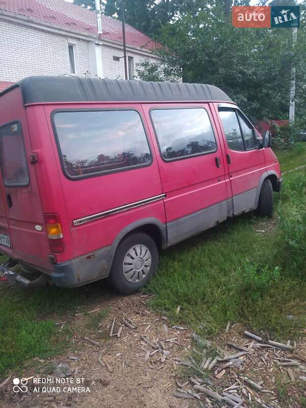 Микроавтобус Ford Transit 1990 в Буче
