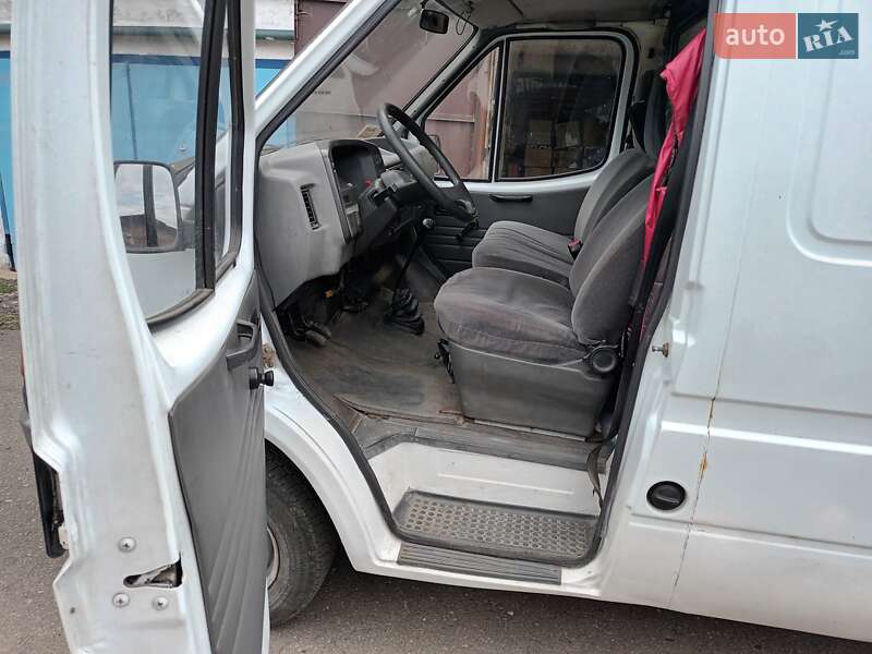 Микроавтобус Ford Transit 1990 в Ровно
