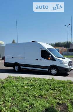 Грузовой фургон Ford Transit 2015 в Львове