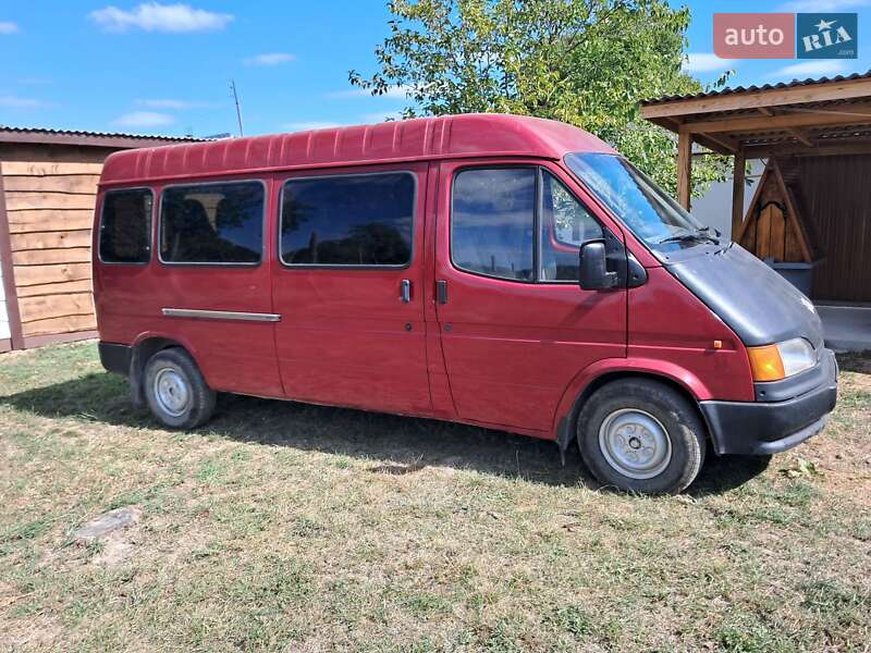 Микроавтобус Ford Transit 1992 в Кельменцах