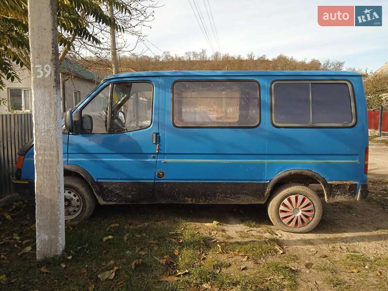 Другие автобусы Ford Transit 1986 в Залещиках фото 2 Другие автобусы Ford Transit 1986 в Залещиках