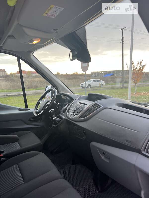 Грузовой фургон Ford Transit 2018 в Виноградове