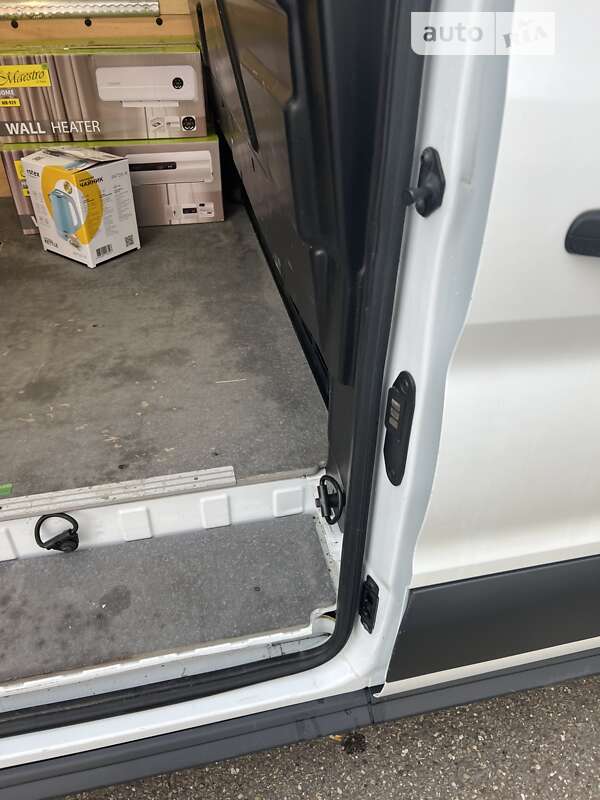 Грузовой фургон Ford Transit 2018 в Виноградове
