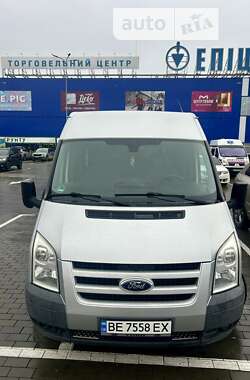 Микроавтобус Ford Transit 2011 в 