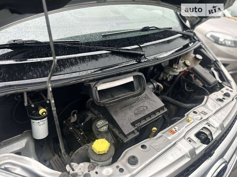 Микроавтобус Ford Transit 2011 в Николаеве