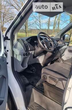 Грузовой фургон Ford Transit 2017 в 