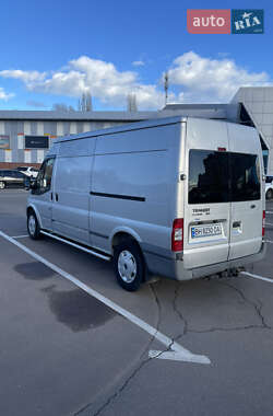 Грузовой фургон Ford Transit 2007 в 