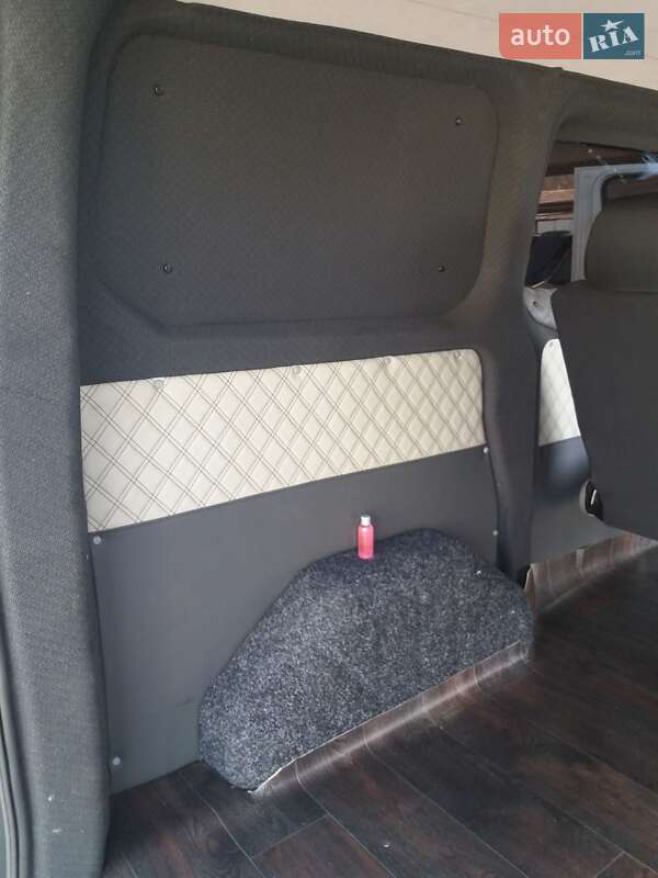 Грузопассажирский фургон Ford Transit 2014 в Запорожье