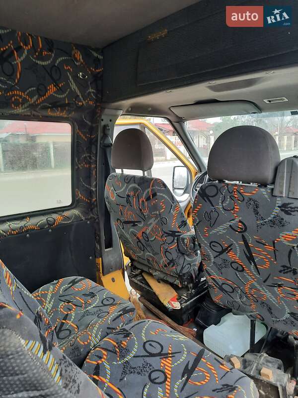 Микроавтобус Ford Transit 2006 в Киеве