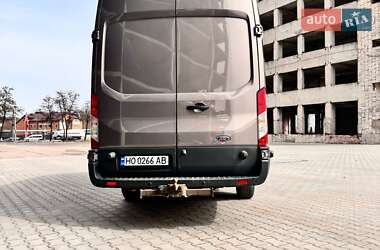 Грузовой фургон Ford Transit 2016 в 