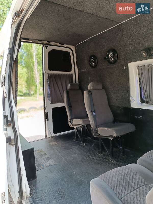 Вантажопасажирський фургон Ford Transit 2009 в Миколаєві