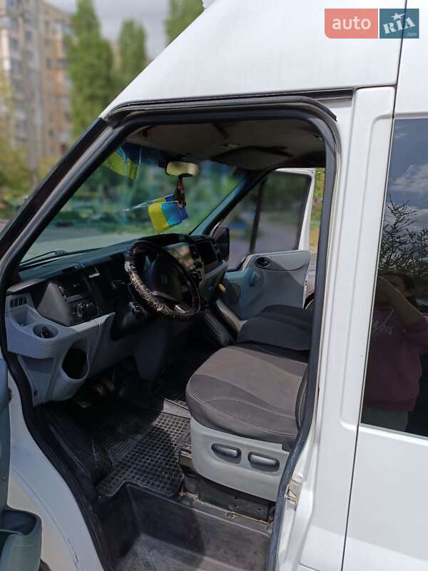Вантажопасажирський фургон Ford Transit 2009 в Миколаєві