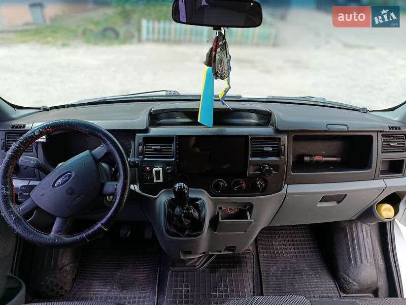 Вантажопасажирський фургон Ford Transit 2009 в Миколаєві