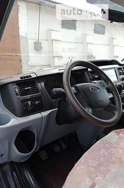 Грузовой фургон Ford Transit 2008 в Каменке